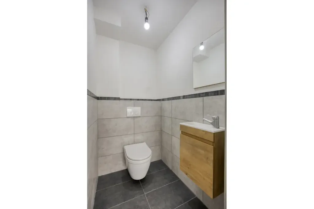 Vannitoad - New Triplex with Garden in Wemmel