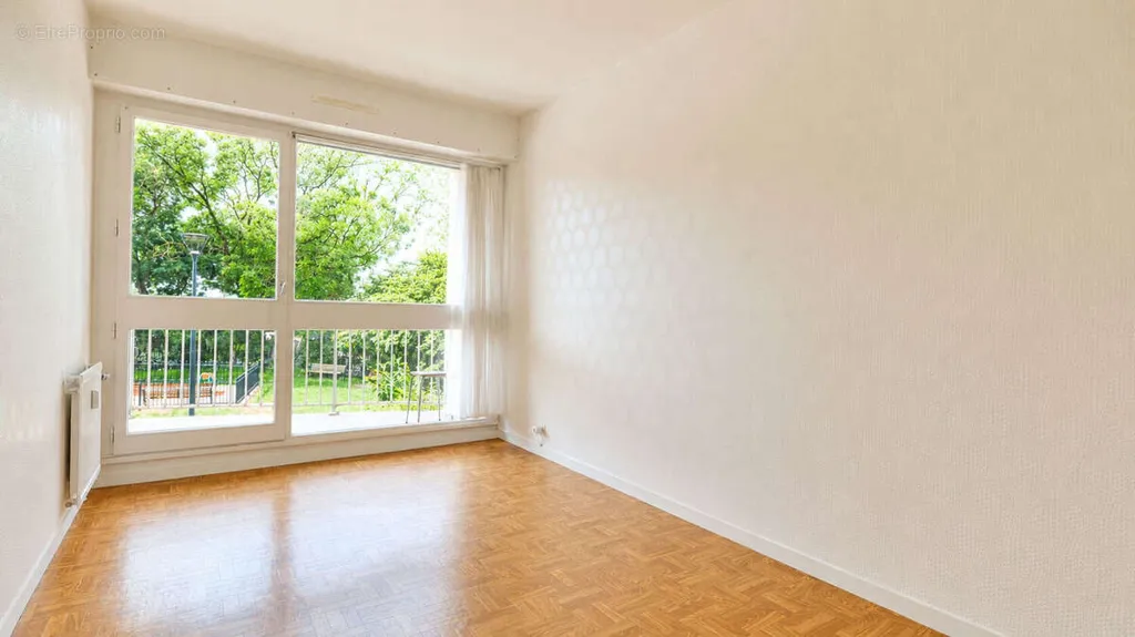 Stanze - Apartment with South Terrace in Rennes