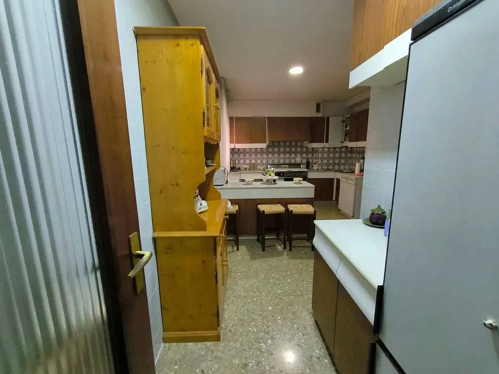 Köök - Spacious Apartment with Balcony in Albacete