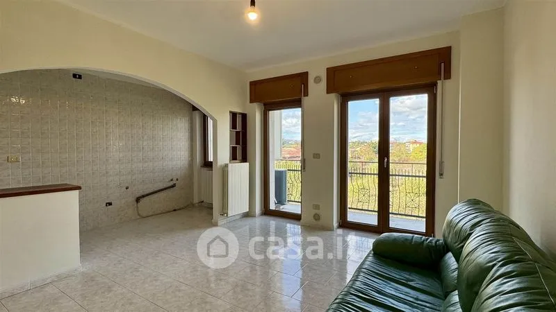 Elutuba - Apartment with Balconies in Mangone