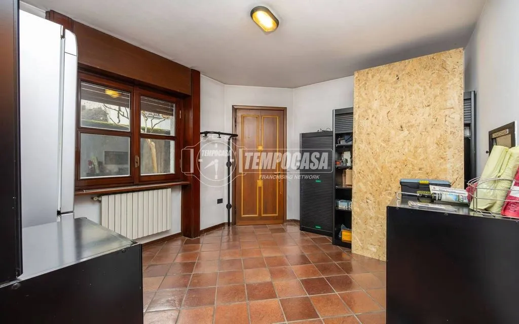 Kitchen - Luxury Villa with Pool in Melzo, Lombardy