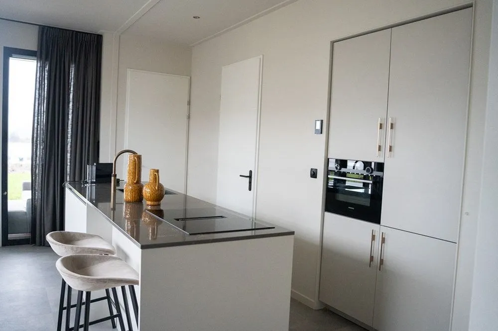 Cuisine - Modern House with Garden in Eck En Wiel