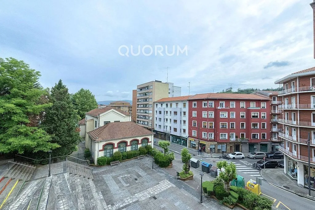Rõdu - Spacious Apartment with Balcony in Arrigorriaga