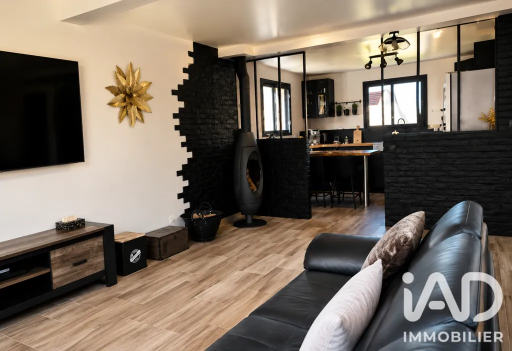 Soggiorno - Contemporary House with Jacuzzi in Chambry