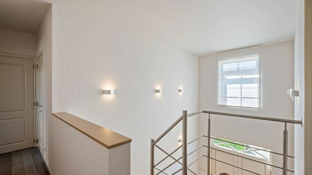 Rooms - Stately Villa with Garden in Romershoven
