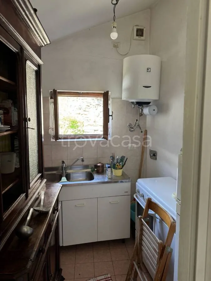 Cuisine - Furnished Apartment with Mountain View in Usseglio