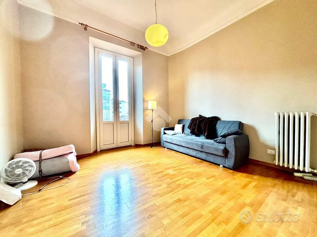 Living Room - Period Apartment with Balcony in Florence