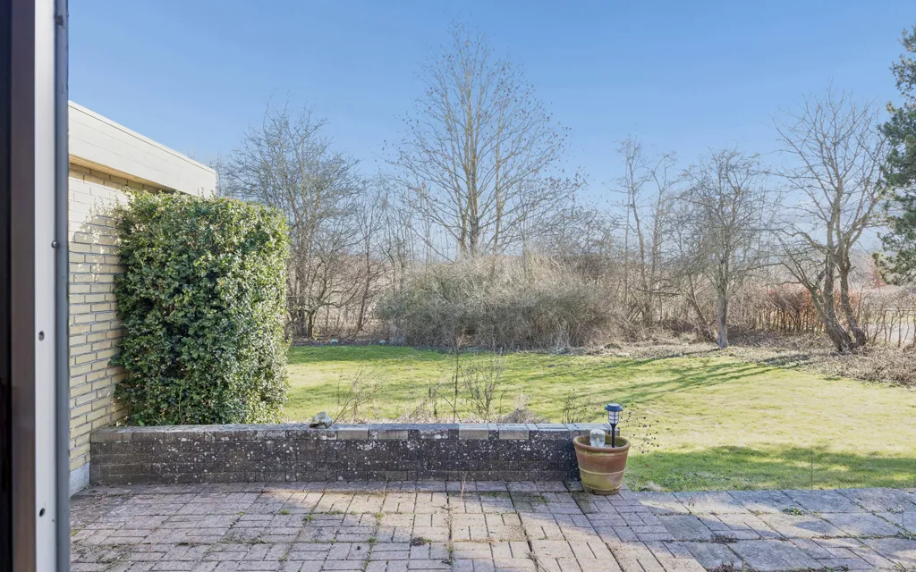 Aed - Villa with Large Garage in Southern Høng