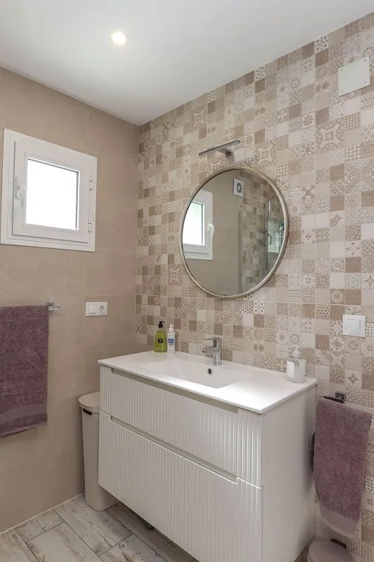 Salles de bain - Rustic House with Pool in Tolox