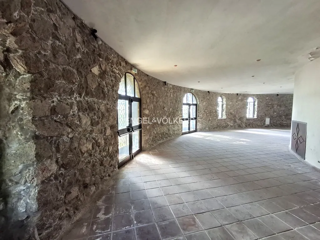 Toad - Medieval Tower with Panoramic Views on Amalfi Coast