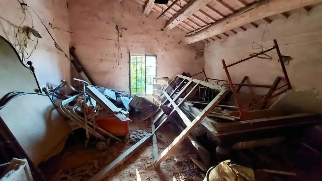 Rooms - Rustic House with Garden in Alfonsine