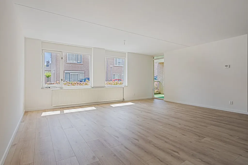 Séjour - Galerij Flat with Balcony in Hulst Centre