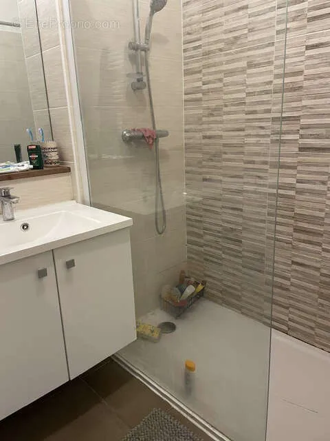 Salles de bain - Appartement avec Vue Rhune au Dernier Étage