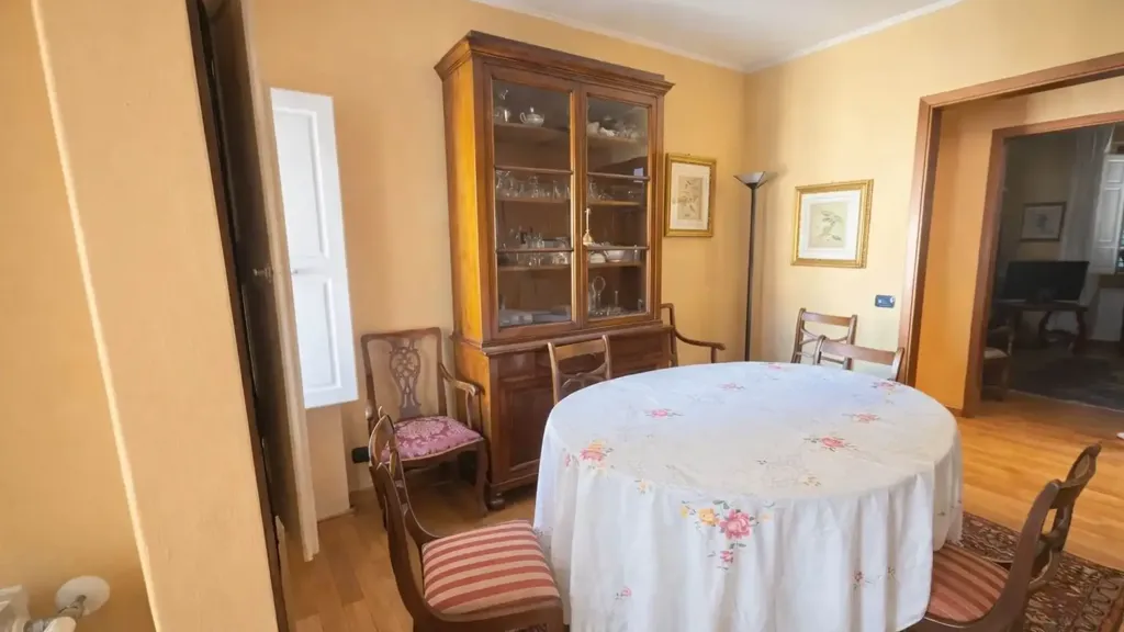 Söögituba - Charming Two-Level Apartment in Florence Centre