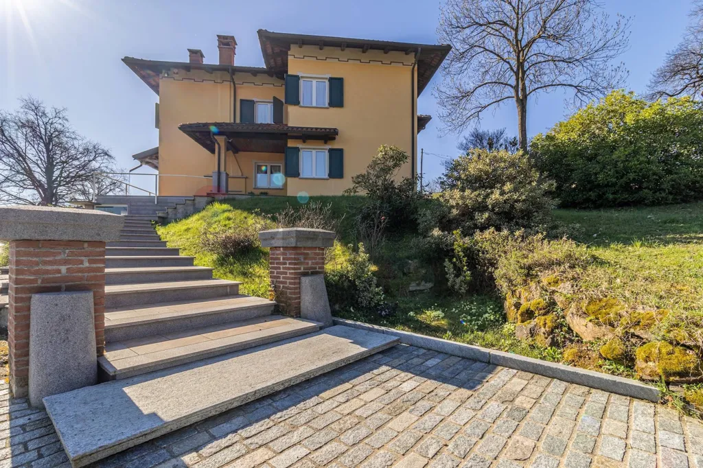 Esterno - Villa indipendente con parco privato a Magnano