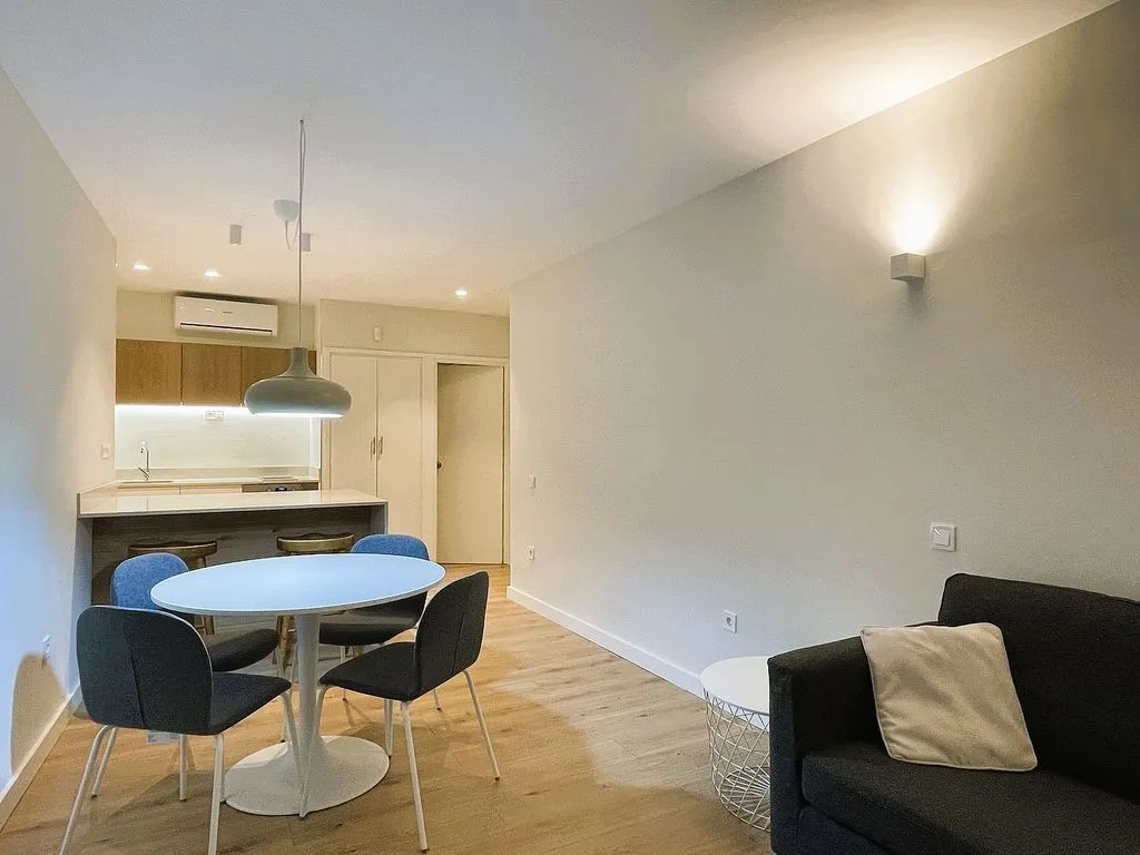Salle à manger - 1-Bed Flat with Terrace in Centre, Girona