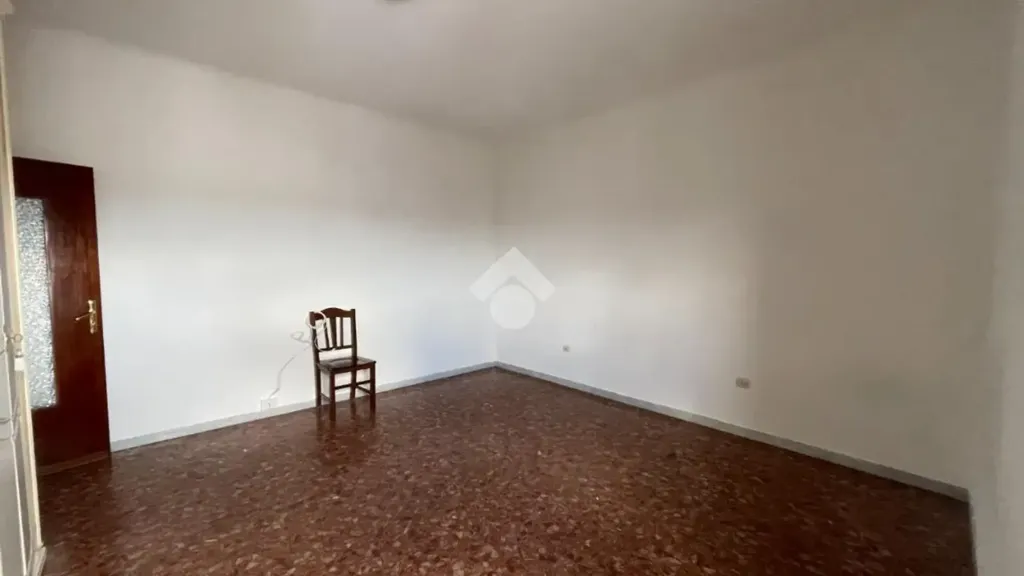 Rooms - Trilocale with Elevator and Church View in Ceglie Messapica