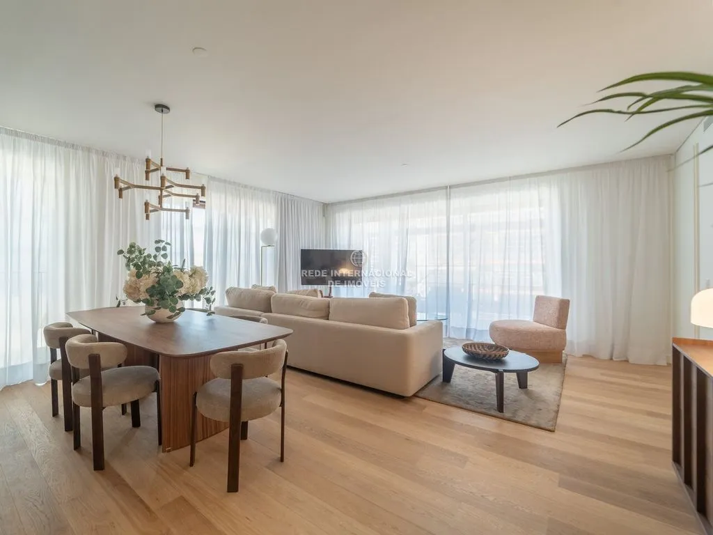 Sala da pranzo - T2 Apartment with River View in Vila Nova de Gaia