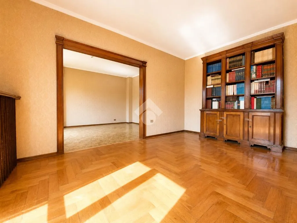 Studio - Panoramic Villa with Garden in Ponte Lambro