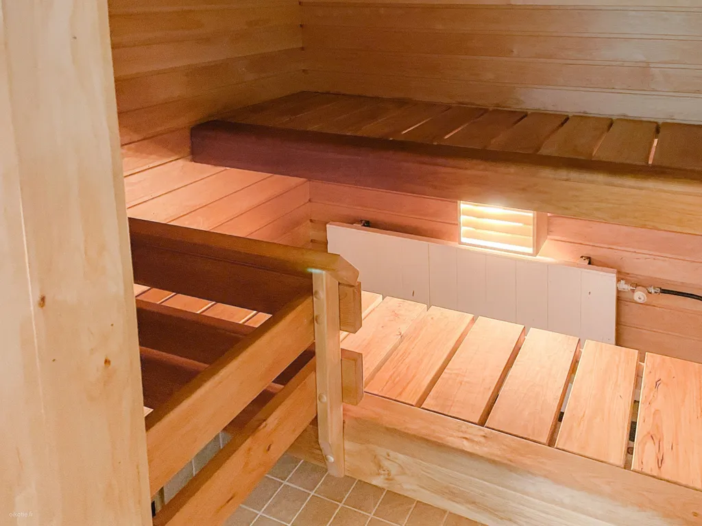 Rooms - Renovated Flat with Private Sauna in Sörnäinen