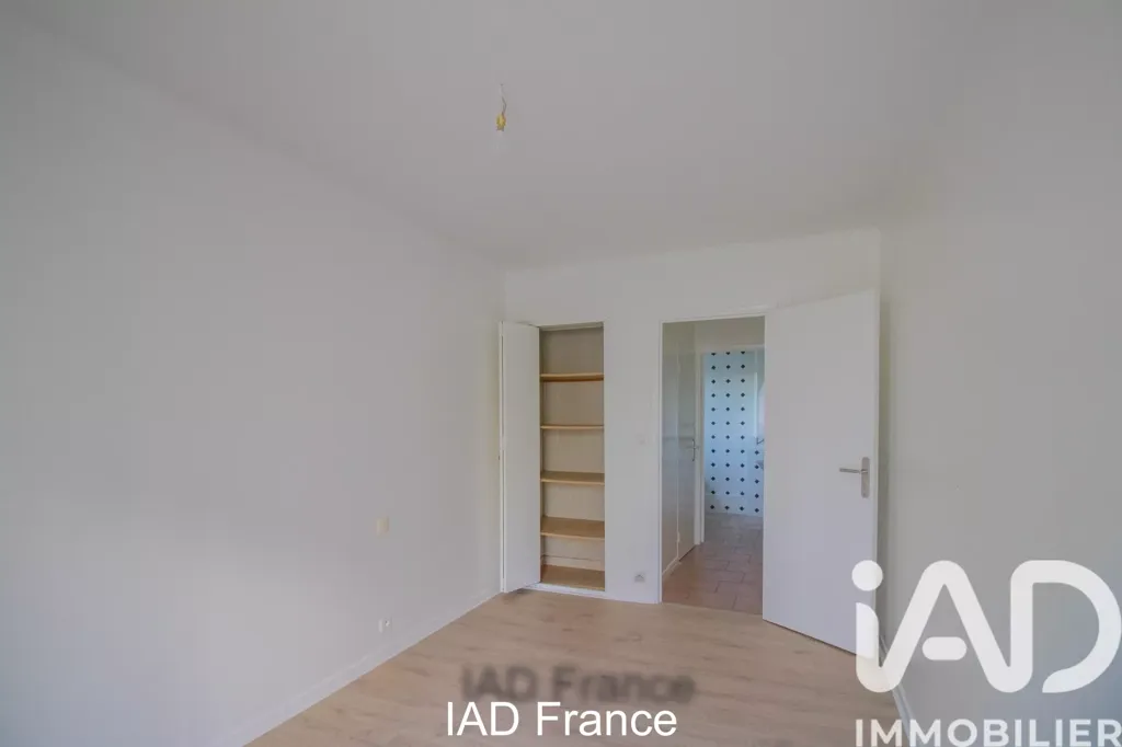 Chambres - Appartement Refait à Neuf avec Balcon à Trappes