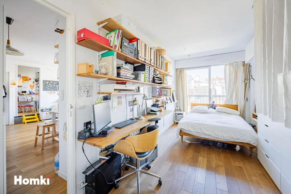 Chambres - Appartement T2 avec Balcon à Paris 75018