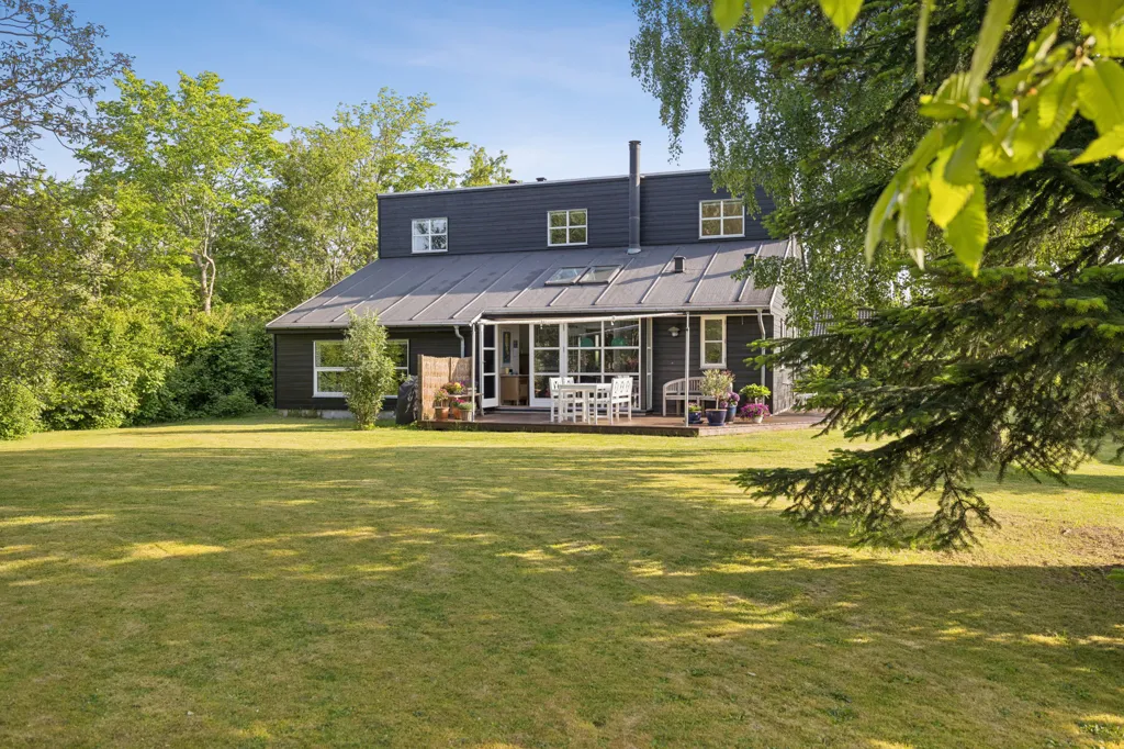Giardino - Detached Villa with Large Garden in Risskov