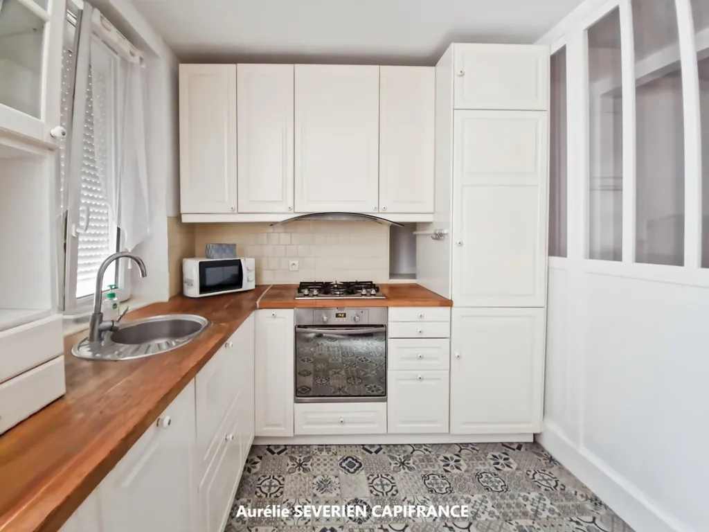 Cucina - Charming Townhouse with Terrace in Meru