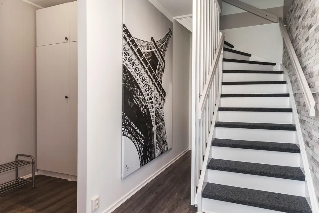 Ingresso - Renovated Flat with South-Facing Balcony in Klippan