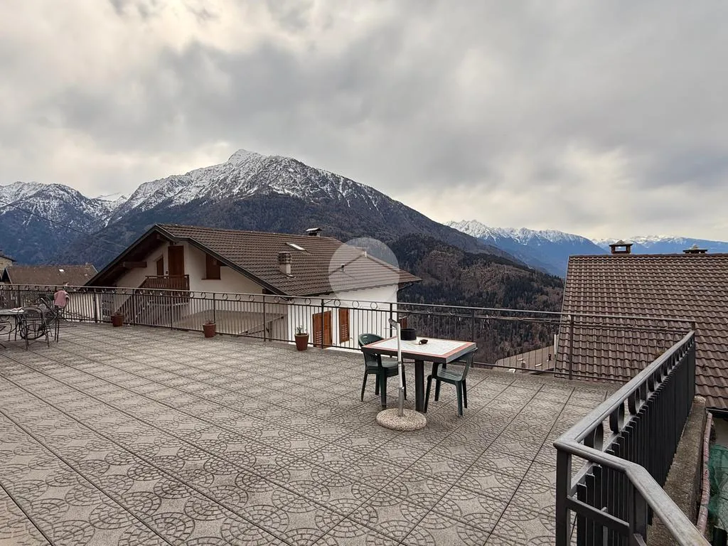Terrass - Trilocale with Valley View in Cevo