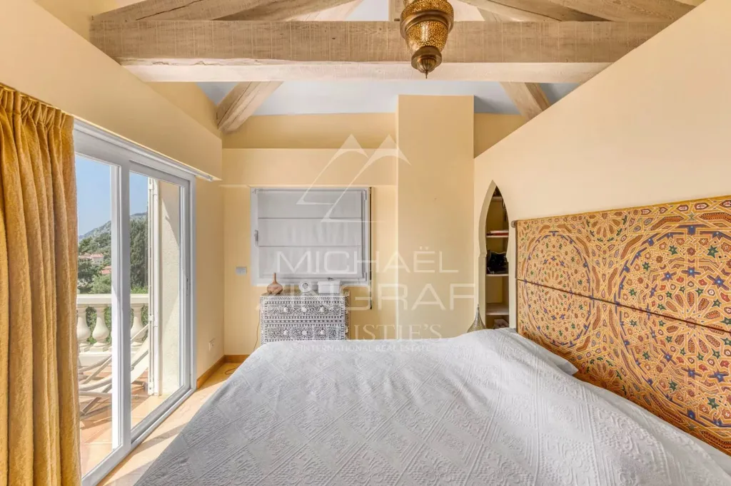 Chambres - Villa de Luxe avec Vue Mer à Cap-d'Ail