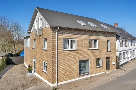 10-toaline korter asukohas Brønderslev
