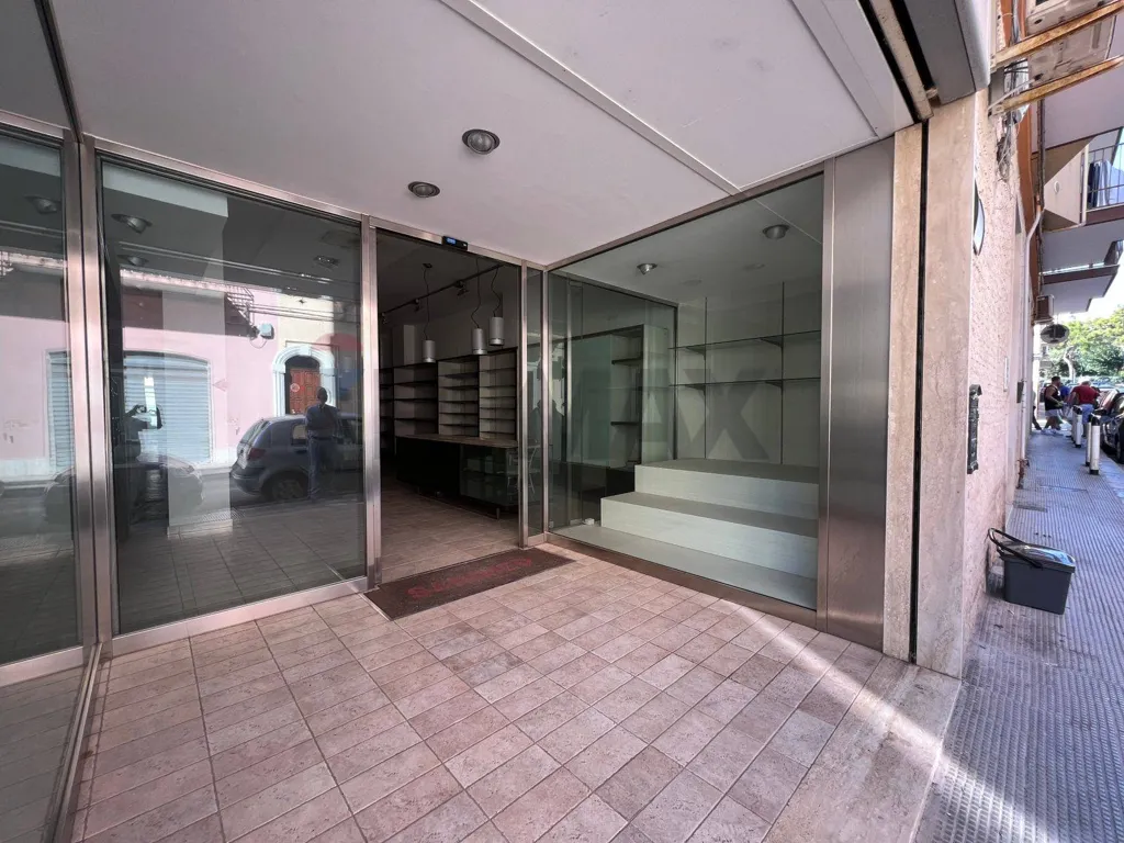 hallway_entrance