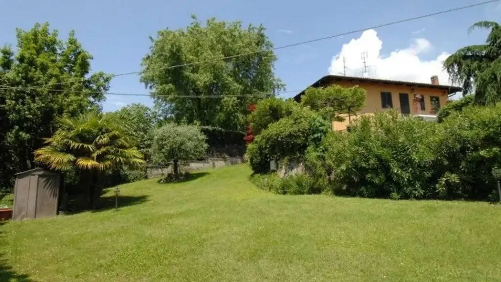 Aed - Historic Villa with Private Garden in Moncalieri