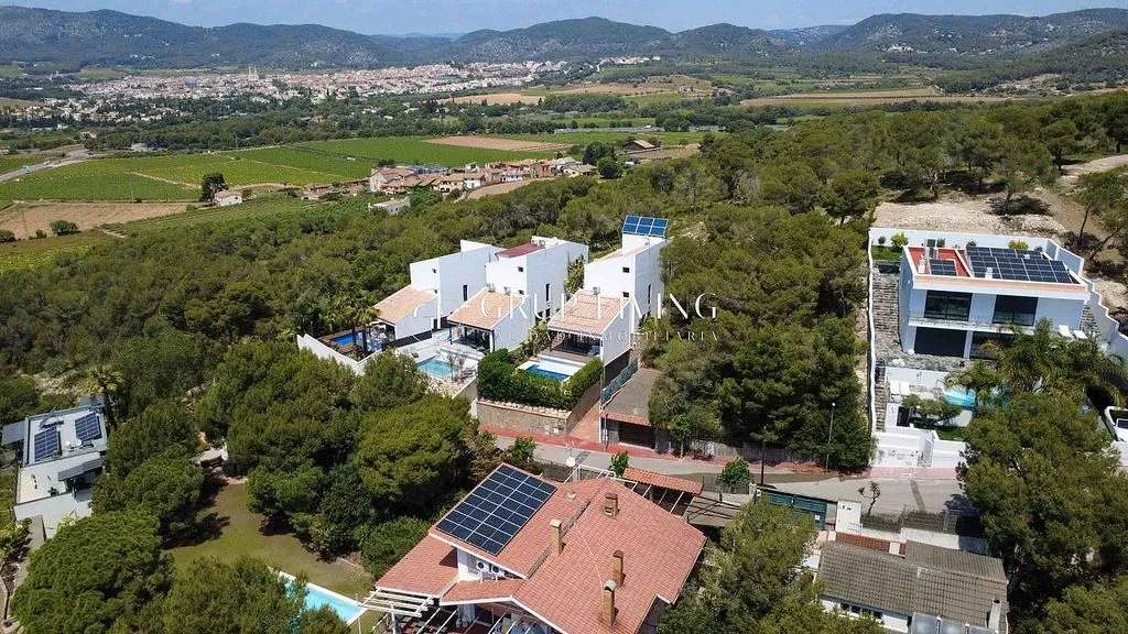 Õhuvaade - Charm Villa with Pool in Vallpineda