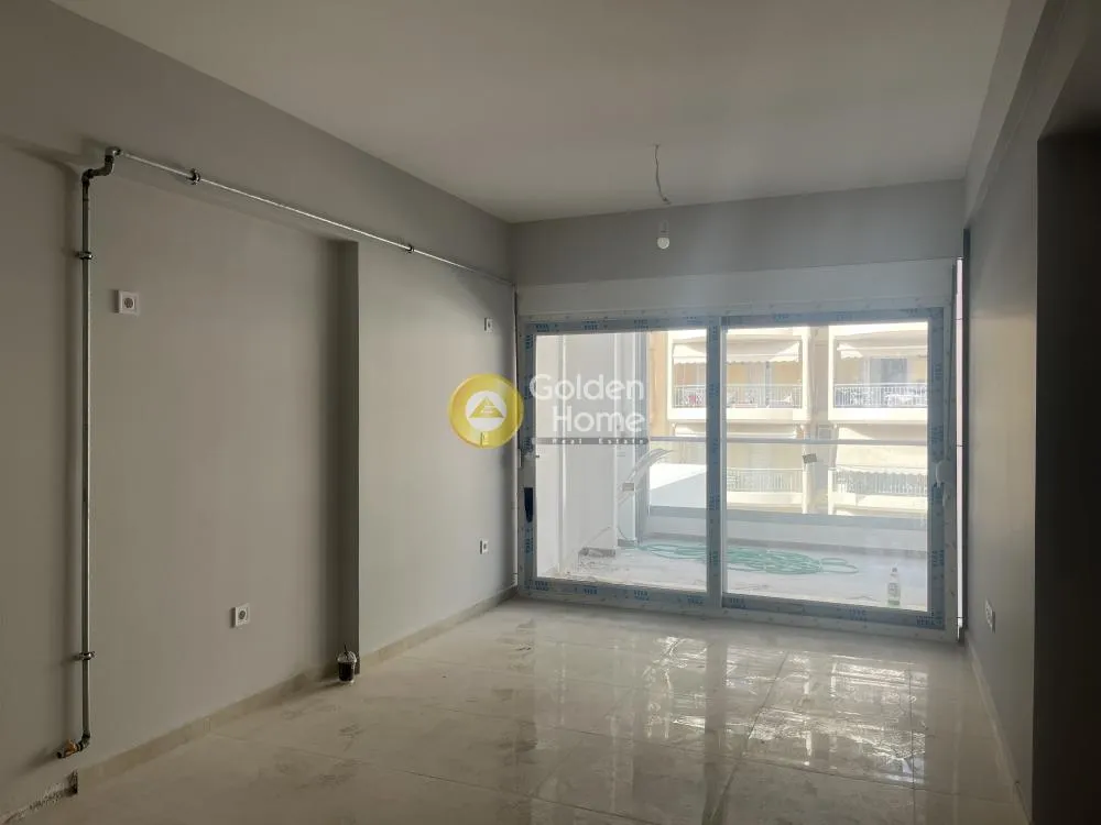 Rooms - Modern Penthouse with Balcony in Metaxourgeio