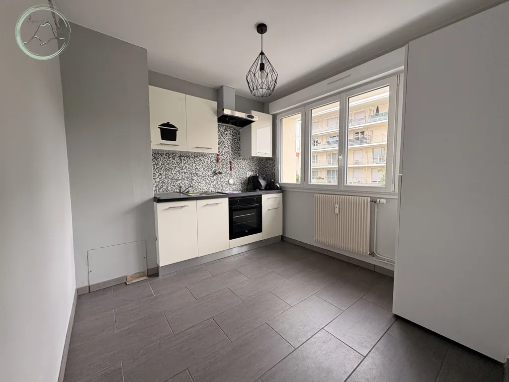 Köök - Renovated Studio with Garage in Clermont-Ferrand