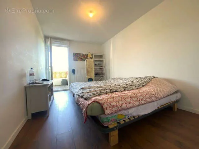 Magamistoad - Spacious 3-Bed Flat with Large Terrace in Recent Residence