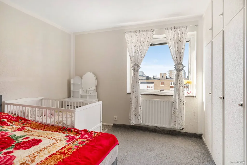 Bedrooms - Charming Apartment with Balcony in Almhög