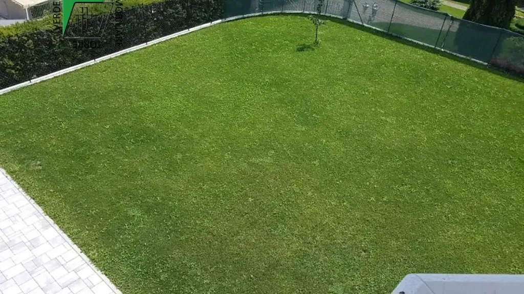 Giardino - Villa with Mountain View in Sporminore
