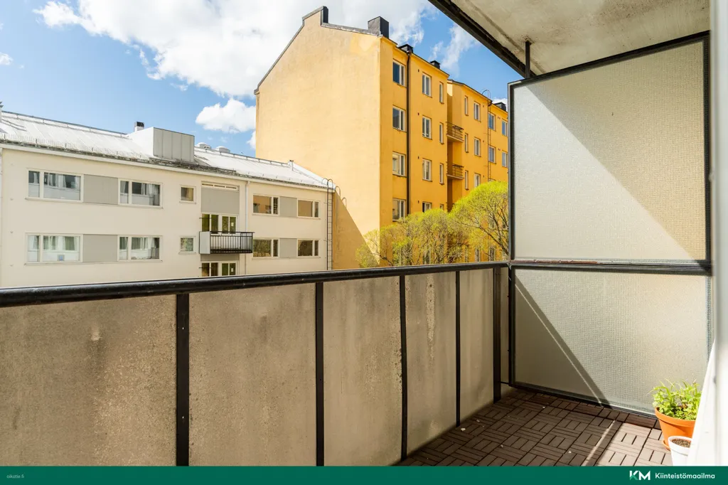 Balcon - Bright Apartment with Balcony in Kallio, Helsinki
