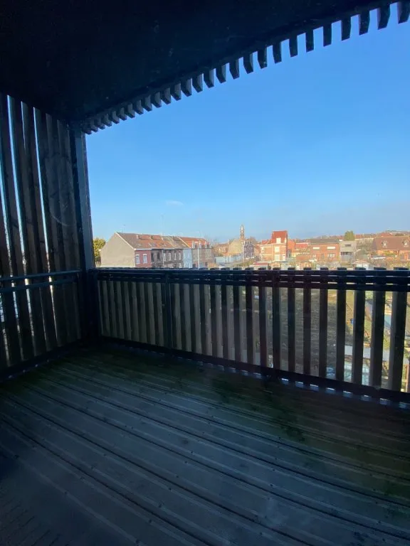 Balcon - Appartement avec Balcon dans le Quartier Vivant de Tourcoing