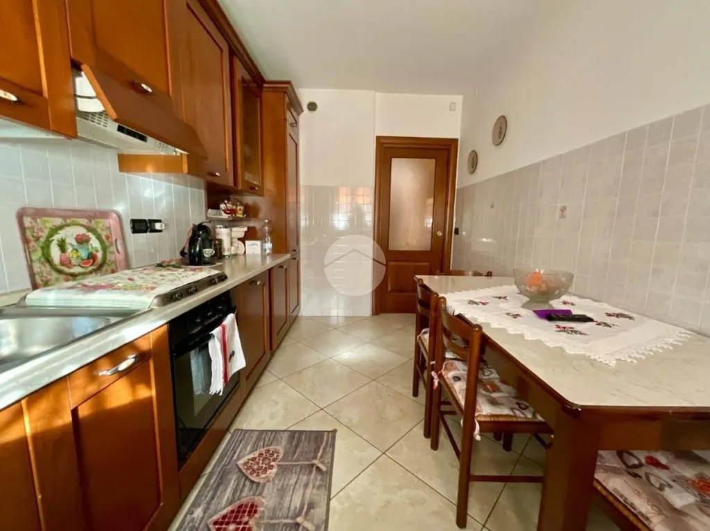 Cuisine - Apartment with Private Garden in Leini