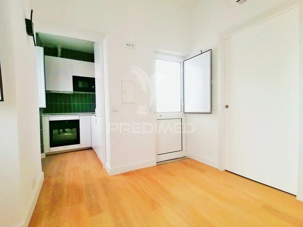 Köök - Remodelled House with Two Apartments in Olhão