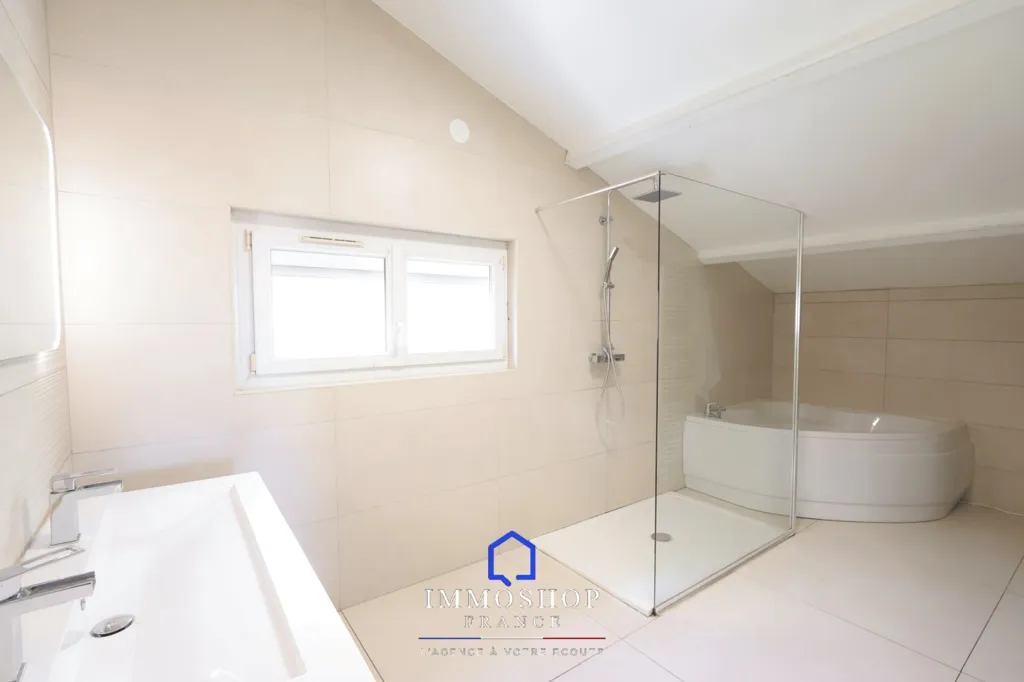 Vannitoad - Luxury Villa with Pool in Mimet