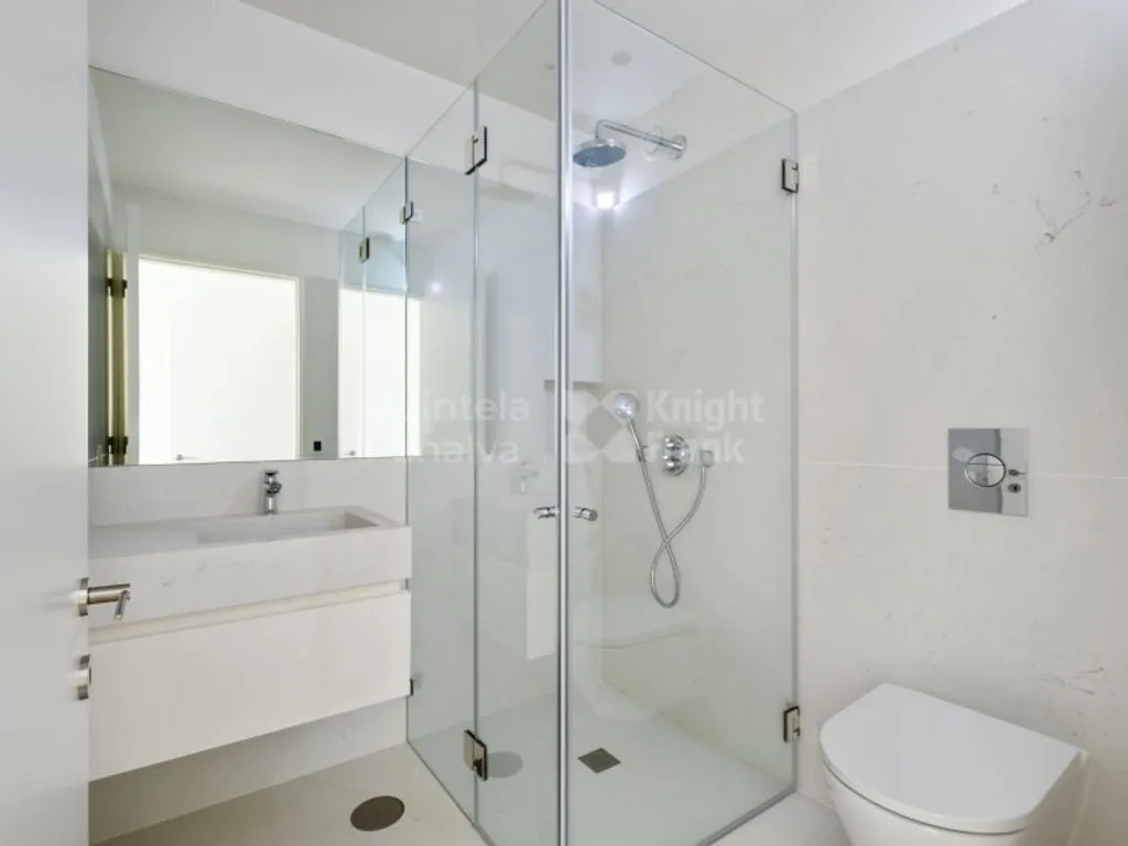 Salles de bain - Luxury Apartment with Golden Frames in Lisbon