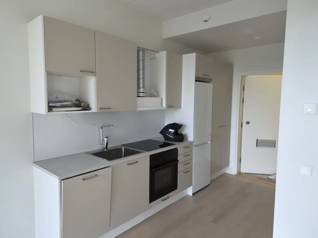Köök - Modern Flat with Balcony in Kirkkonummi