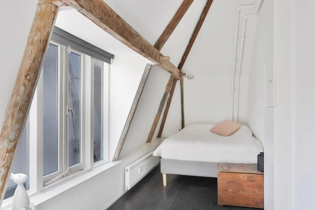 Chambres - Loft-Style Apartment with High Ceilings in De Pijp