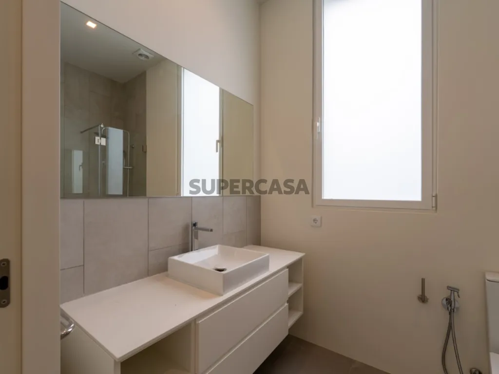 Vannitoad - Contemporary Villa with Pool in Estoril