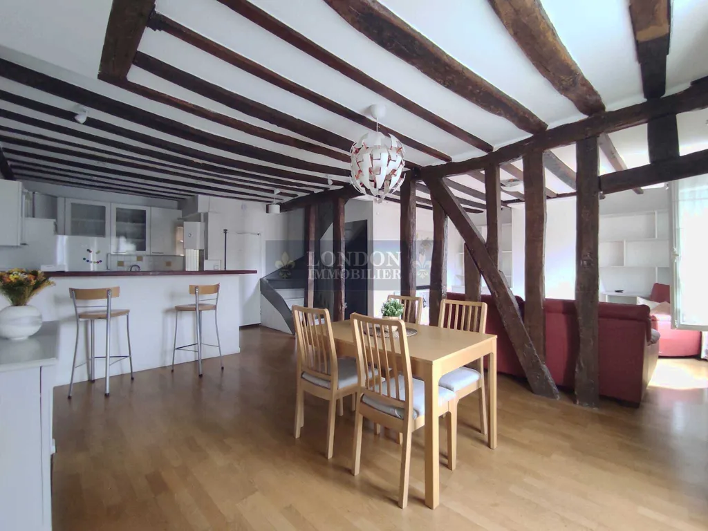 Sala da pranzo - Duplex with Courtyard View in Notre Dame, Versailles